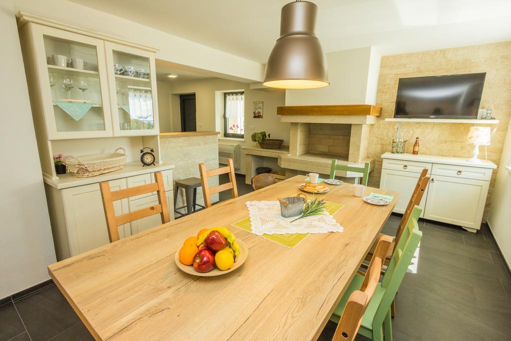 Villa Manus - Boutique Apartments Lovran Eksteriør bilde